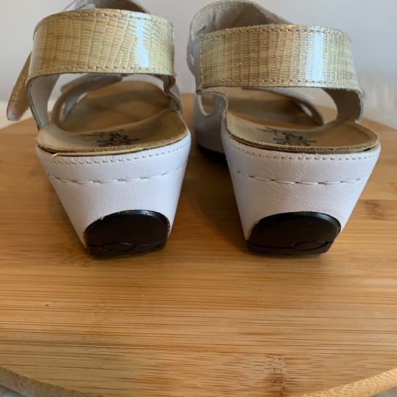 White and Tan Sandals with Perforated Strap Design - Picture 4 of 11